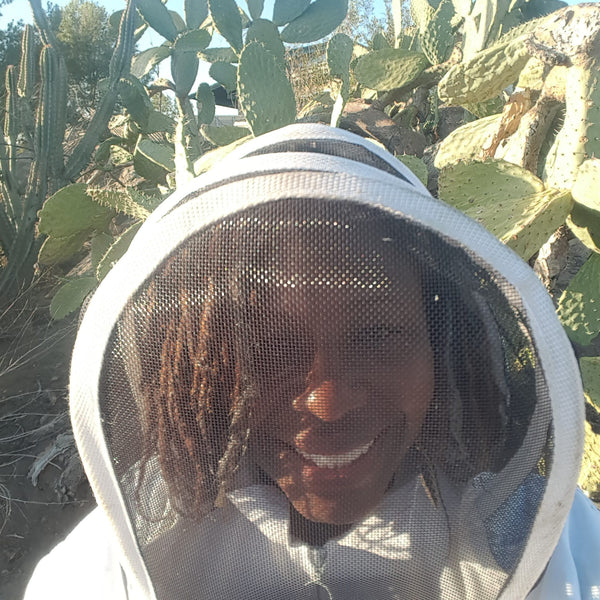 Kemi Pavlocak, founder of SAVAGE BEE-CHES