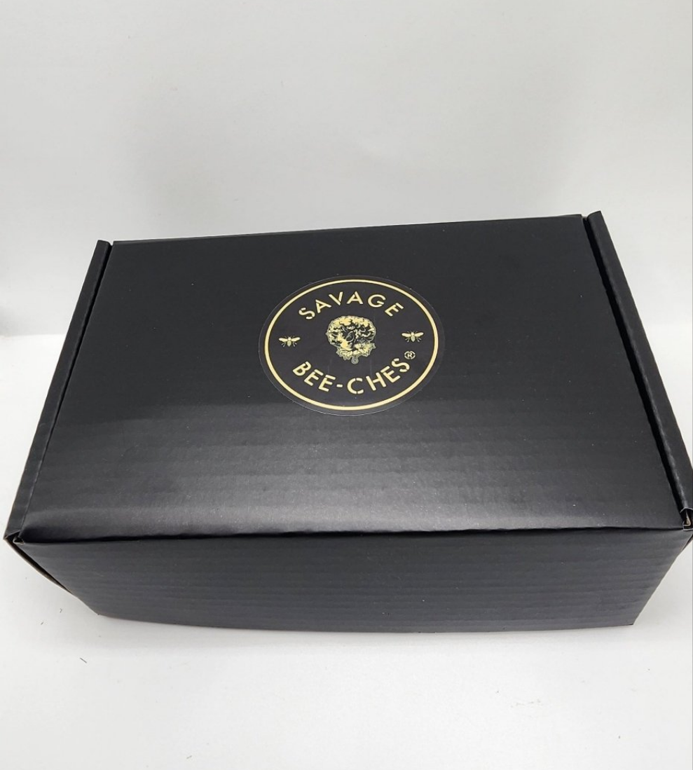 Queen's Gift - SAVAGE BEE-CHES®