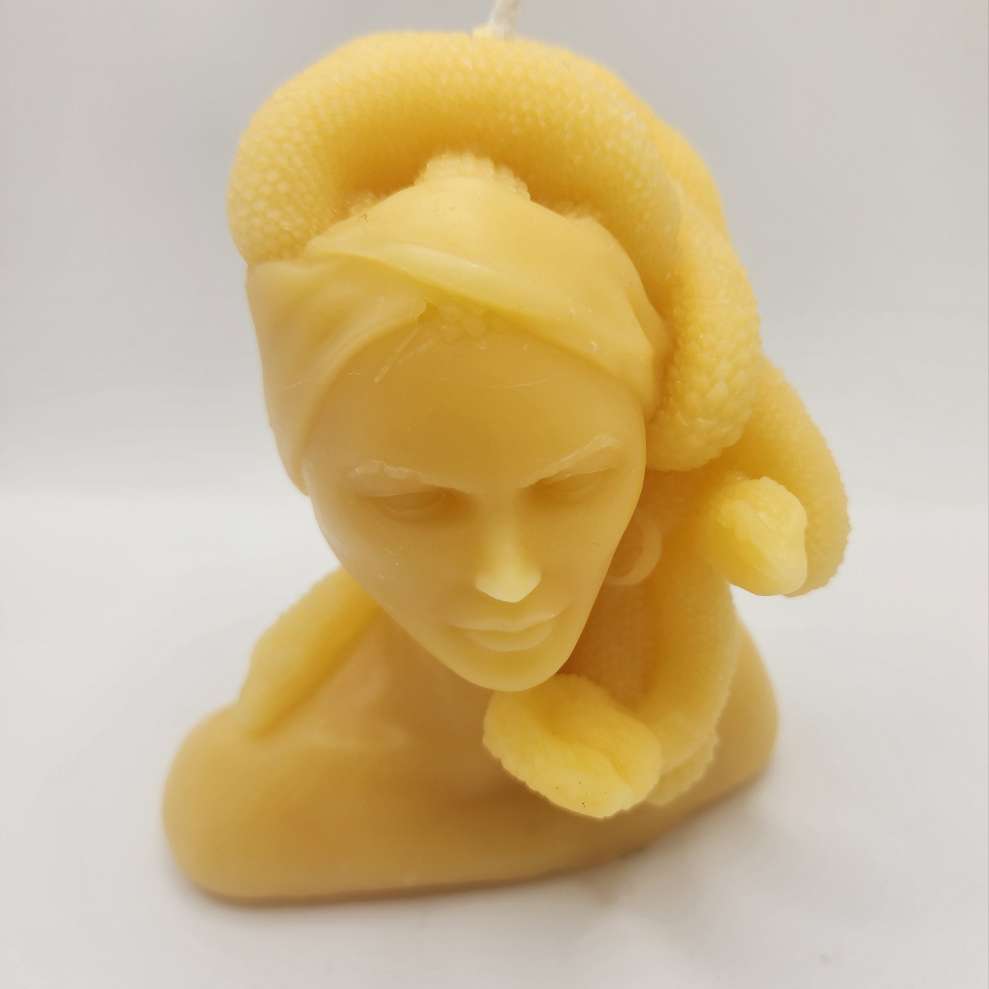 Medusa Beeswax Candle – 7.4 oz - SAVAGE BEE-CHES®